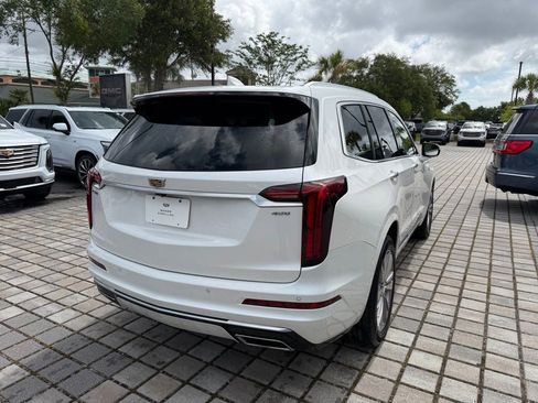 Used 2023 Cadillac XT6 Premium Luxury FWD image 5