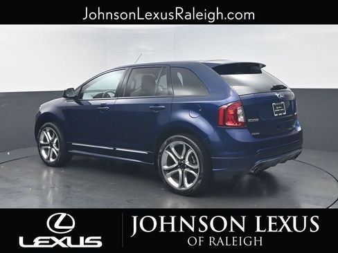 Used 2011 Ford Edge Sport w/ Driver Entry Pkg image 7