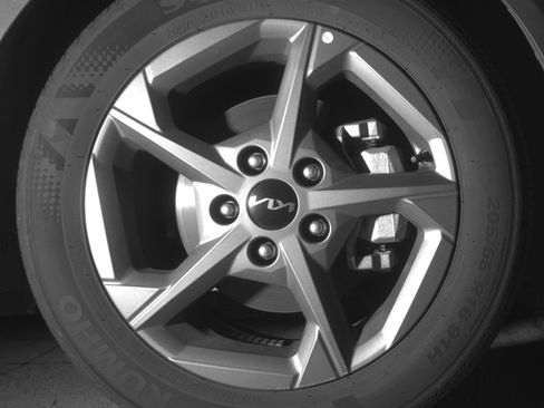 Used 2025 Kia K4 LXS image 13