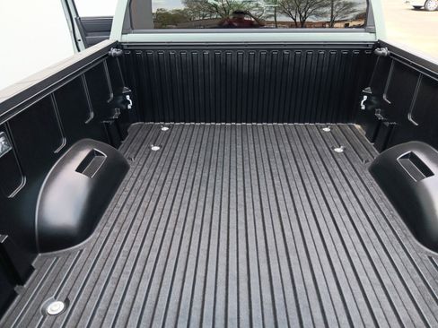 New 2026 Toyota Tundra Platinum AWD/4WD image 27