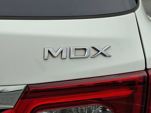 Used 2017 Acura MDX SH-AWD w/ Technology Package image 10