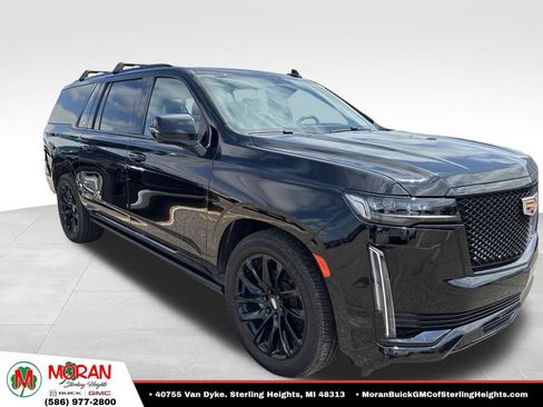 Used 2022 Cadillac Escalade ESV Sport w/ Touring Package AWD/4WD image 3