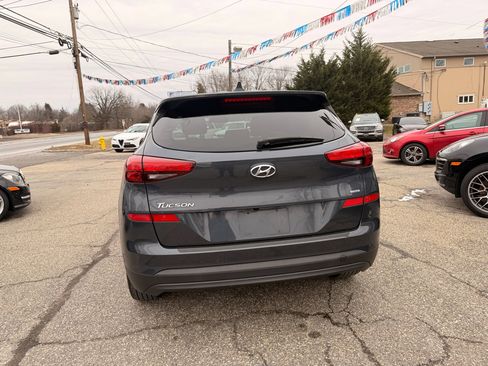 Used 2020 Hyundai Tucson SE w/ Cargo Package image 5