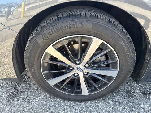 Used 2023 Subaru Impreza Premium image 9