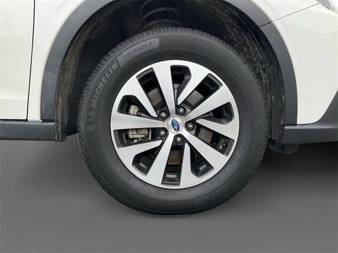 Used 2020 Subaru Outback Premium w/ Popular Package #1 image 16