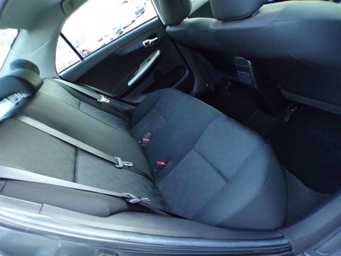 Used 2010 Toyota Corolla S image 23