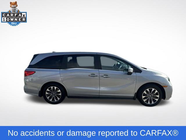 Used 2024 Honda Odyssey EX-L image 2