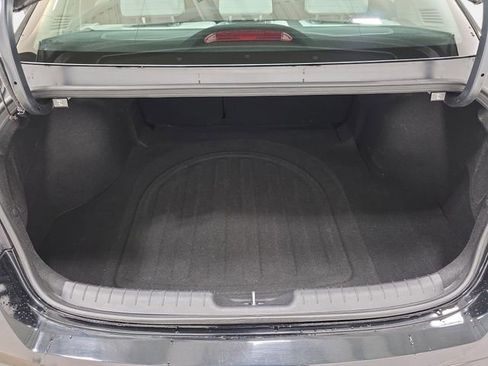 Used 2024 Hyundai Elantra Limited FWD image 35