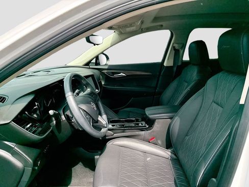 Used 2023 Buick Envision Avenir FWD image 11