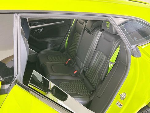 Used 2024 Lamborghini Urus S AWD/4WD image 26