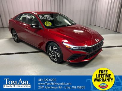 New 2025 Hyundai Elantra SEL