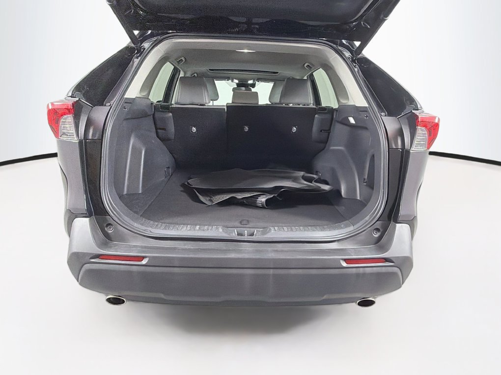 Used 2023 Toyota RAV4 XLE Premium AWD/4WD image 26