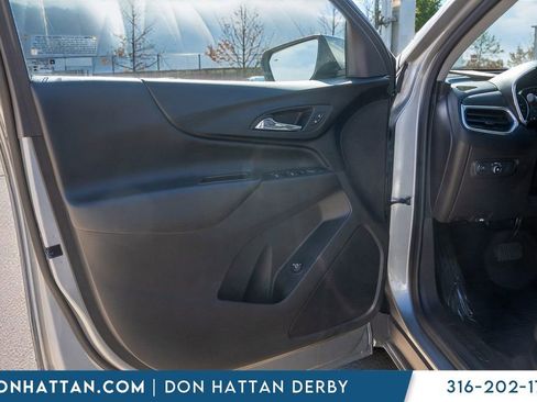 Used 2024 Chevrolet Equinox LT image 14