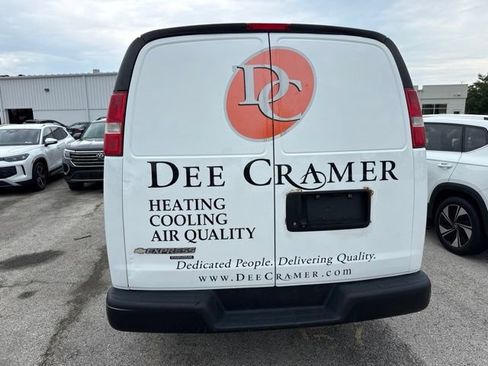 Used 2016 Chevrolet Express 2500 RWD image 5