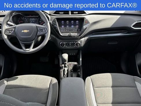 Certified 2023 Chevrolet TrailBlazer LT w/ LPO, Blackout Package AWD/4WD image 17