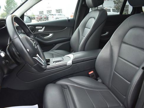 Used 2022 Mercedes-Benz GLC 300 image 14