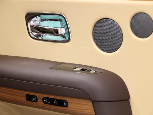 Used 2022 Rolls-Royce Ghost w/ Ghost Package AWD/4WD image 58