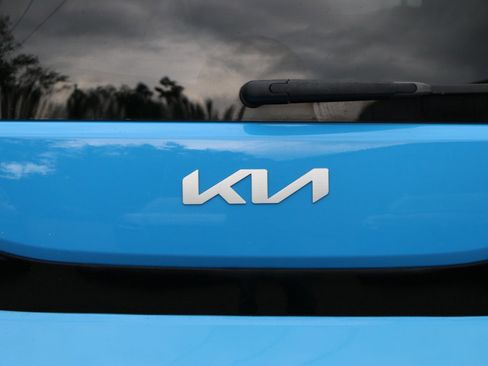 Used 2023 Kia Soul GT-Line FWD image 5