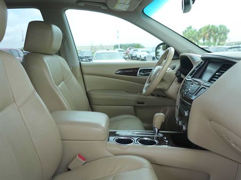 Used 2013 Nissan Pathfinder Platinum w/ Platinum Premium Pkg FWD image 15