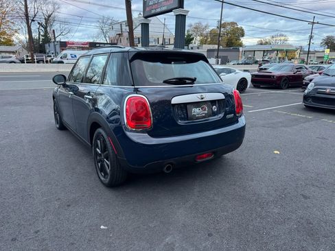 Used 2015 MINI Cooper 4-Door Hardtop image 6