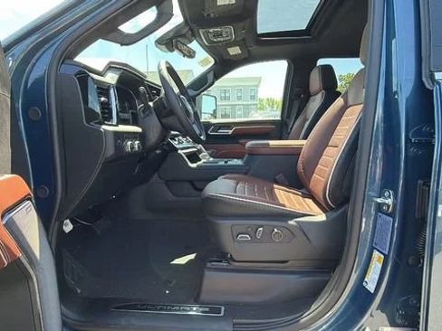 New 2026 GMC Sierra 2500 Denali Ultimate AWD/4WD image 15