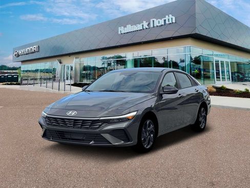 New 2026 Hyundai Elantra Sport FWD image 1