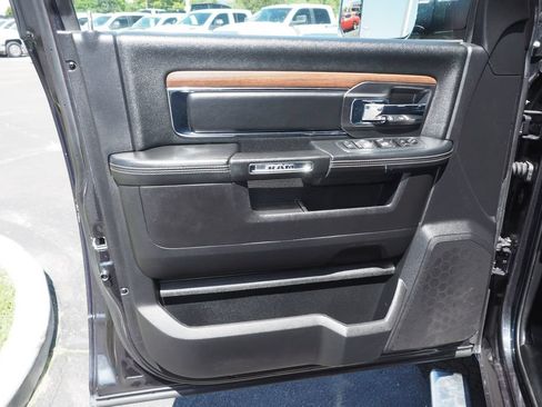 Used 2016 RAM 2500 Laramie AWD/4WD image 15