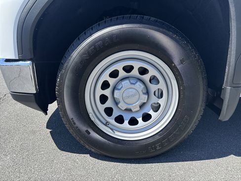 New 2026 GMC Sierra 1500 Pro w/ Pro Value Package image 18