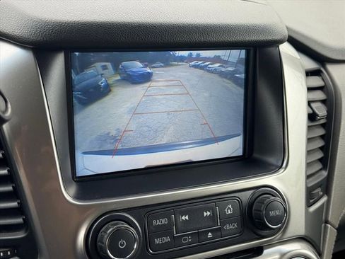 Used 2019 Chevrolet Suburban LT AWD/4WD image 25