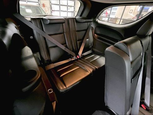 Used 2021 Dodge Durango SXT image 29