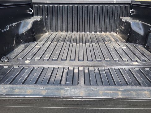 Used 2021 Toyota Tacoma TRD Off-Road w/ TRD Premium Off Road Package image 26