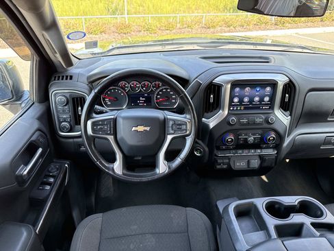 Used 2020 Chevrolet Silverado 1500 LT w/ All-Star Edition AWD/4WD image 13