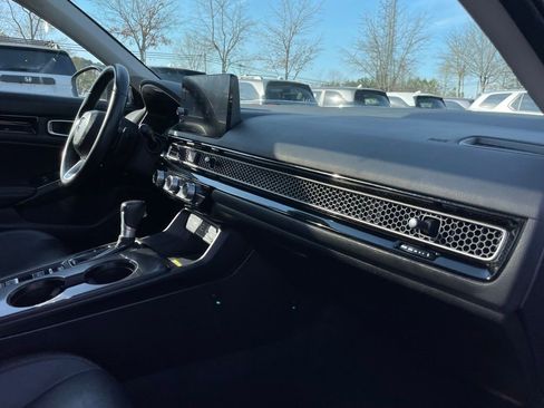 Used 2024 Honda Civic Touring image 34