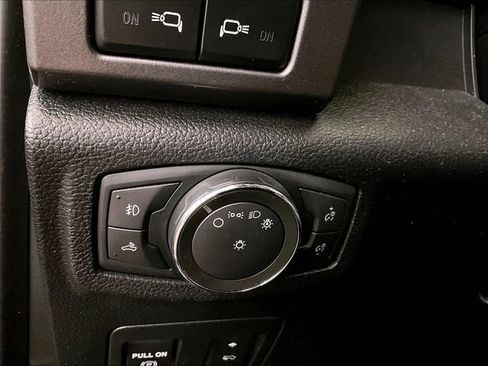 Used 2020 Ford F150 XLT w/ Equipment Group 302A Luxury AWD/4WD image 30