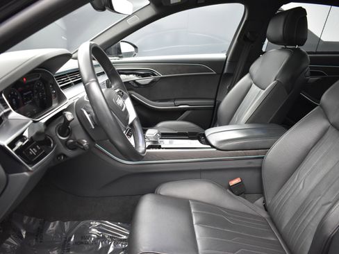 Used 2022 Audi A8 L 3.0T w/ Executive Package image 10