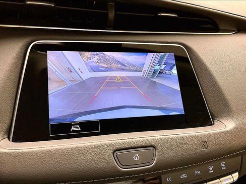 Used 2021 Cadillac XT4 Luxury image 54