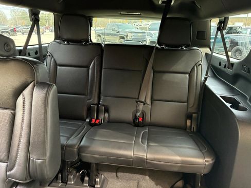 Used 2021 GMC Yukon XL Denali image 33