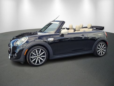 Used 2019 MINI Cooper S image 3