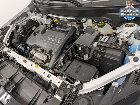 Used 2022 GMC Terrain AT4 w/ LPO, Floor Liner Package image 31