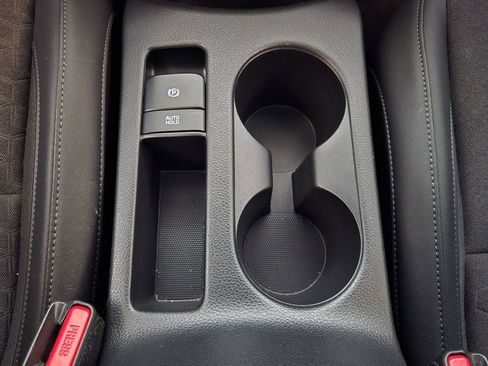 Used 2024 Kia Seltos S image 33