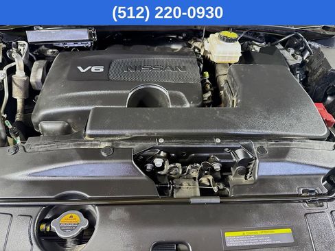 Used 2018 Nissan Pathfinder SV image 38