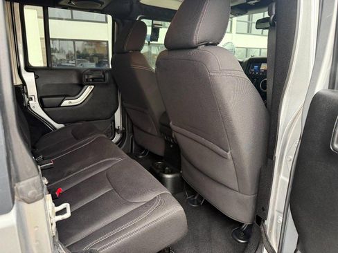 Used 2013 Jeep Wrangler Unlimited Sahara w/ Connectivity Group image 23