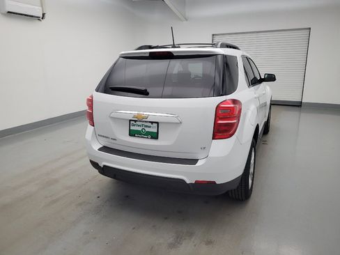 Used 2017 Chevrolet Equinox LT w/ Convenience Package AWD/4WD image 7