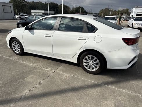 Certified 2024 Kia Forte LX image 21