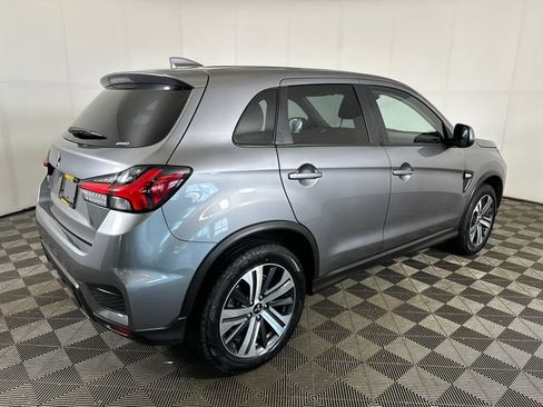 Used 2025 Mitsubishi Outlander Sport ES AWD/4WD image 2
