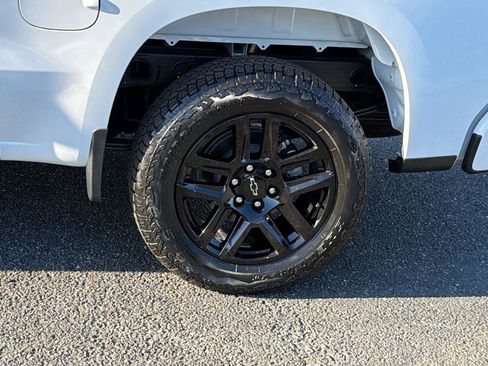 New 2026 Chevrolet Silverado 1500 RST AWD/4WD image 9