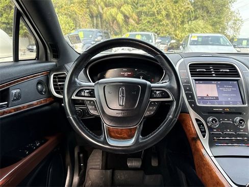 Used 2020 Lincoln Nautilus Reserve w/ Cargo Utility Package image 15