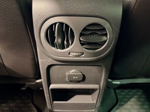 Used 2016 Volkswagen Tiguan R-Line image 44