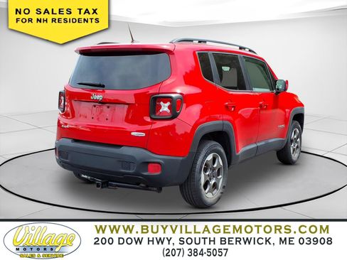 Used 2015 Jeep Renegade Latitude AWD/4WD image 4