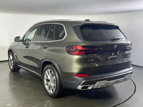 Used 2025 BMW X5 xDrive40i AWD/4WD image 5